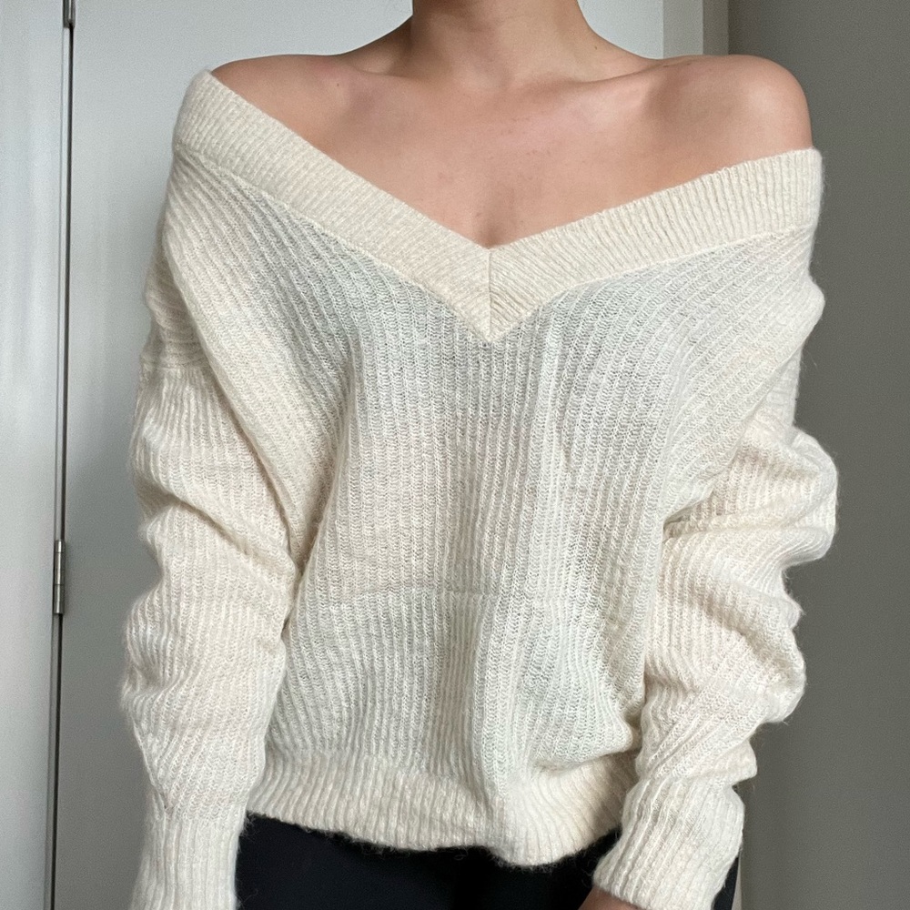 The Group by Babaton - Alpaca Wool Deep V Sweater